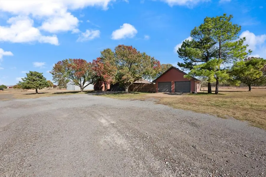 168 SW Crater Creek Road, Cache, OK 73527 - Image #2