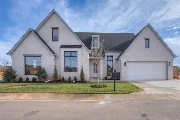 4016 Stone Hollow Lane, Edmond, OK 73034