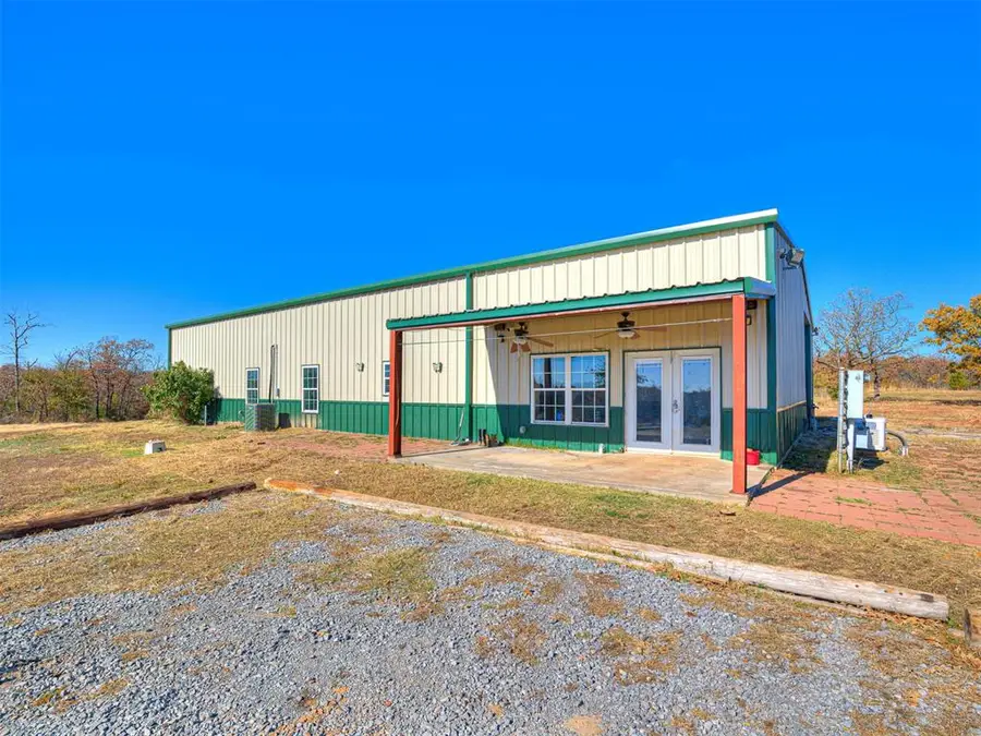 19553 Crosslin Road, Earlsboro, OK 74840 - Image #2