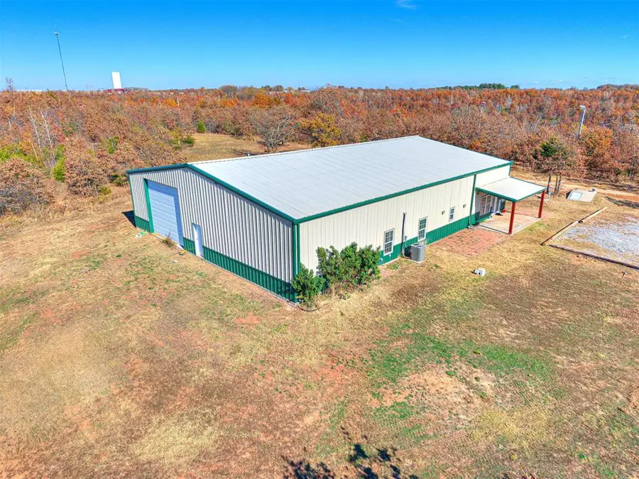 19553 Crosslin Road, Earlsboro, OK 74840 - Image #3