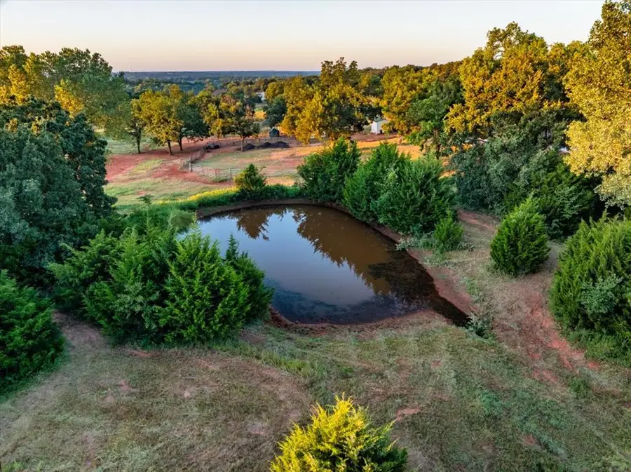 18050 E Covell Road, Luther, OK 73054 - Image #2