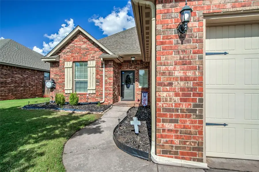 4804 Granite Drive, Oklahoma City, OK 73179 - Image #3