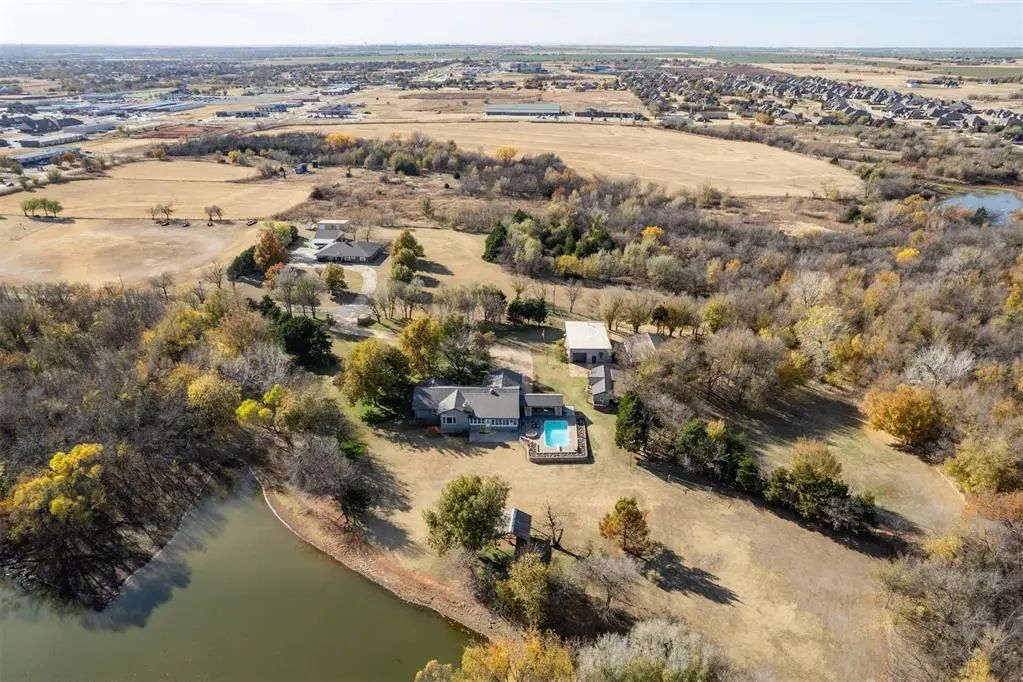 1910 Sunflower Ne Road, Piedmont, OK 73078 - Image #1