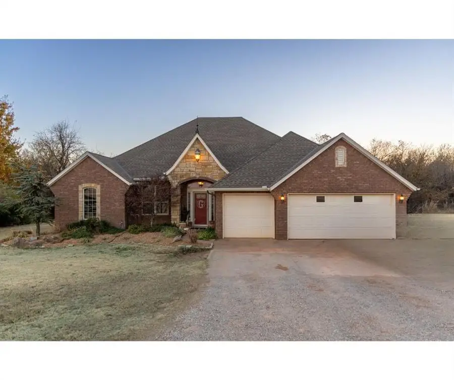 2805 NE Edmond, Piedmont, OK 73078 - Image #2