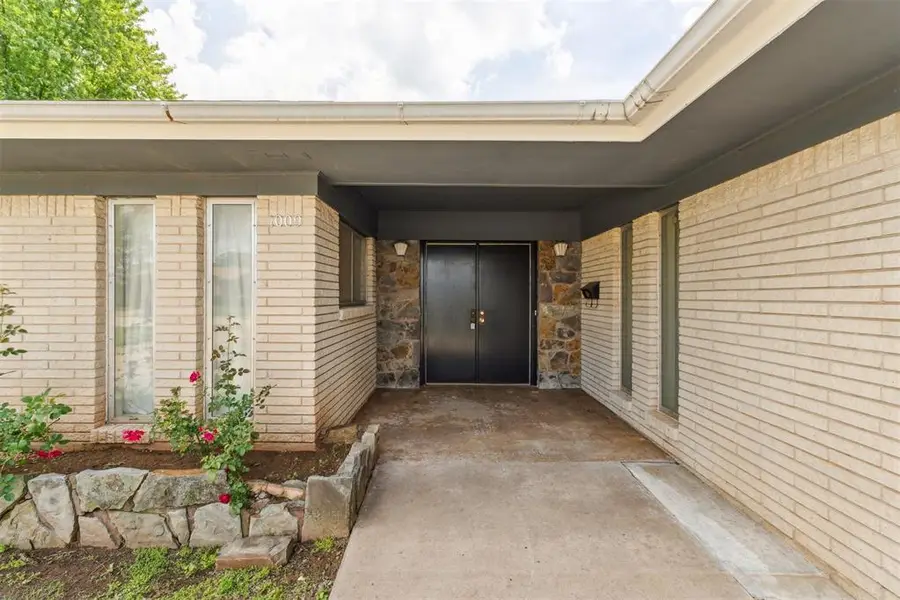 1009 Cherokee Place, Lindsay, OK 73052 - Image #3