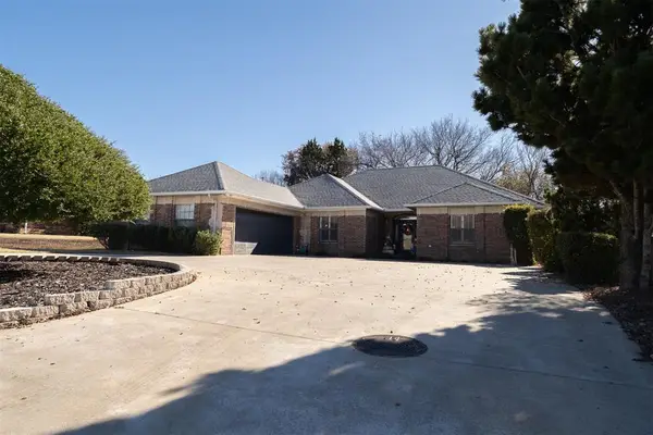 206 Bowling Drive, Pauls Valley, OK 73075
