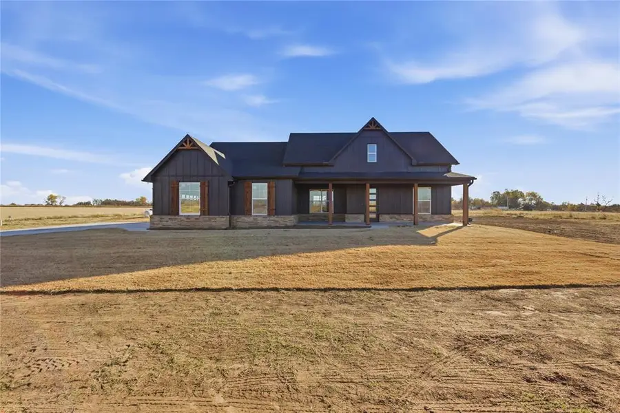 977 Rylee Lane, Tuttle, OK 73089 - Image #2