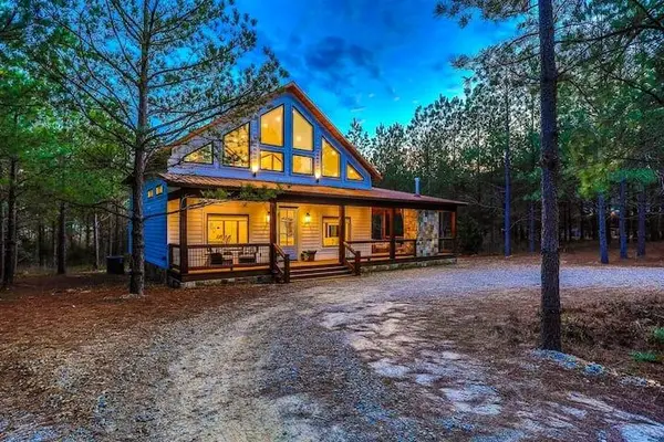 68 White Oak Acorn Lane, Broken Bow, OK 74728