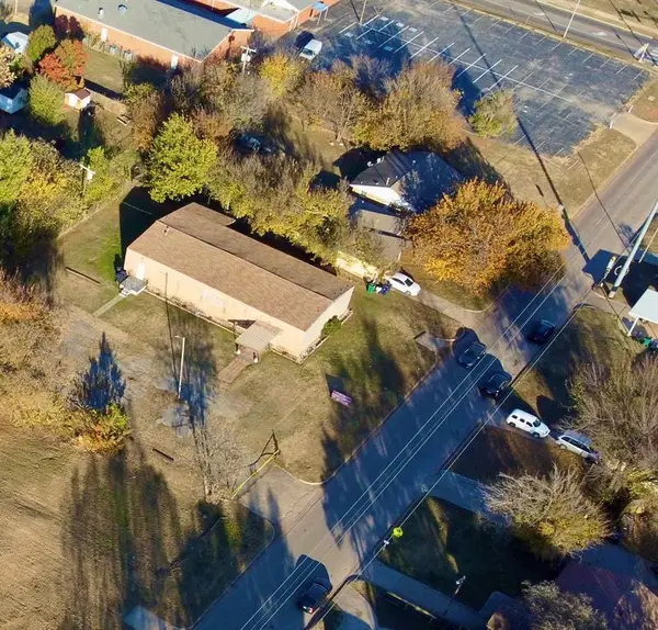 933 NE 30th Street, Oklahoma City, OK 73105