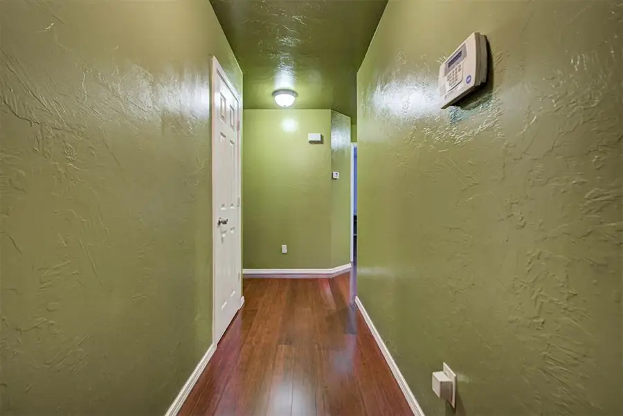 2609 S Lindsay Avenue, Oklahoma City, OK 73129 - Image #3