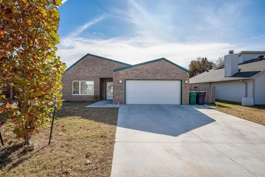 11612 SW 5th Street, Yukon, OK 73099 - Image #2