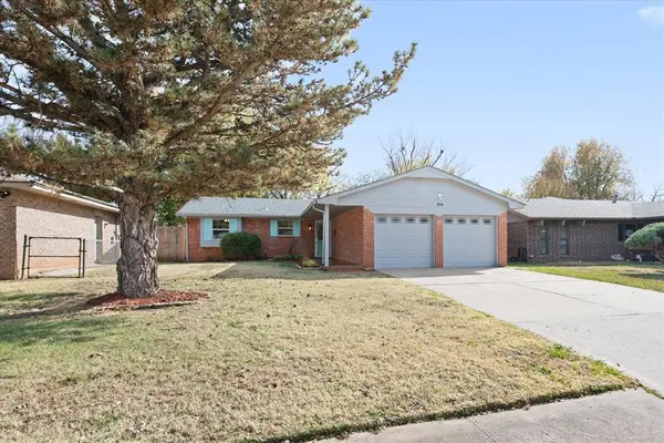 604 Willow Ridge Lane, Edmond, OK 73003