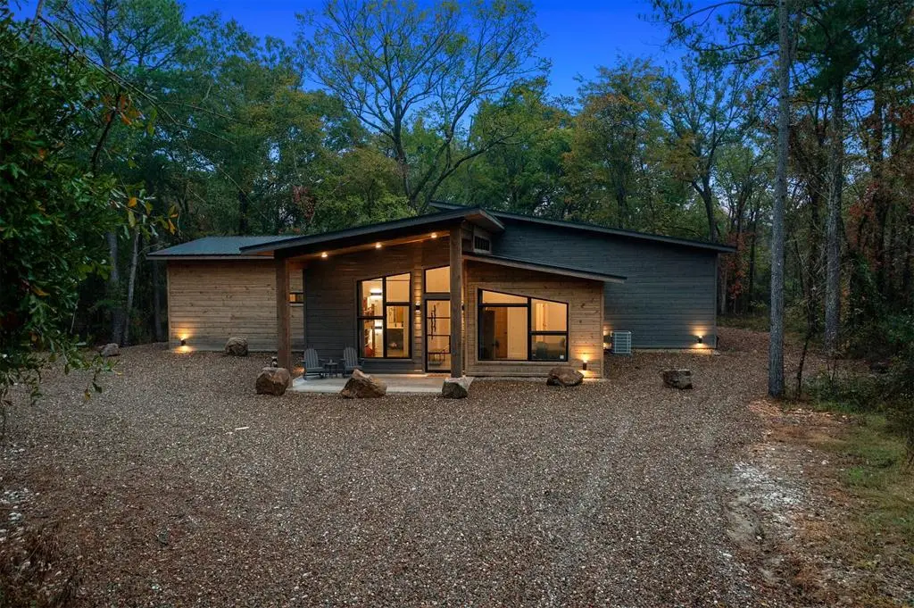 69 Fir Trail, Broken Bow, OK 74728 - Image #1