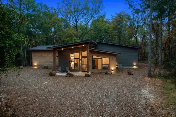 69 Fir Trail, Broken Bow, OK 74728