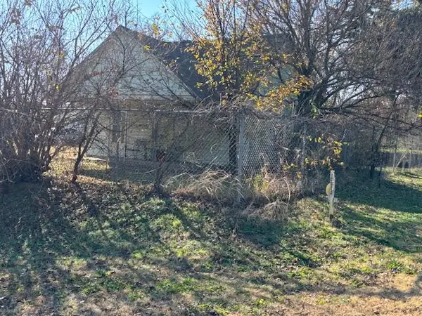 511 Division Street, Arcadia, OK 73007