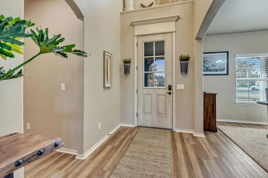 10032 Volare Drive, Yukon, OK 73099 - Image #3