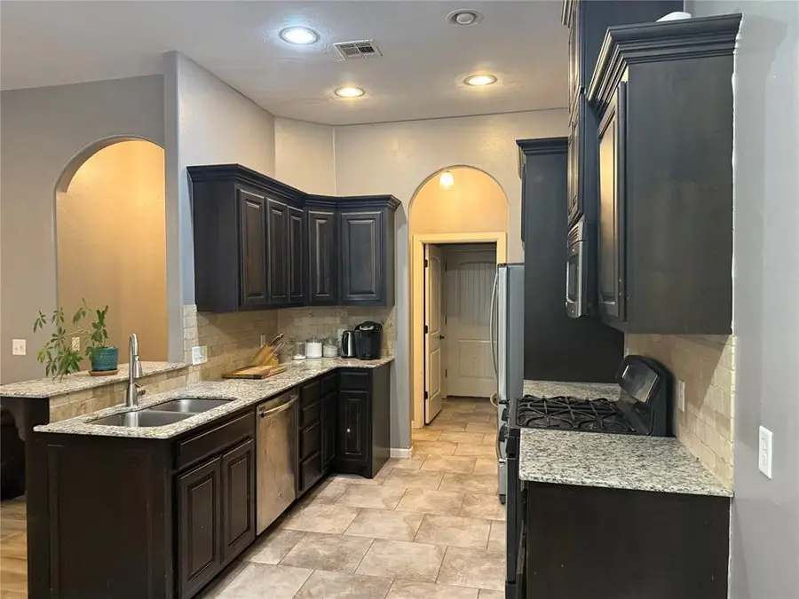 10629 SW 36th Street, Yukon, OK 73099 - Image #2