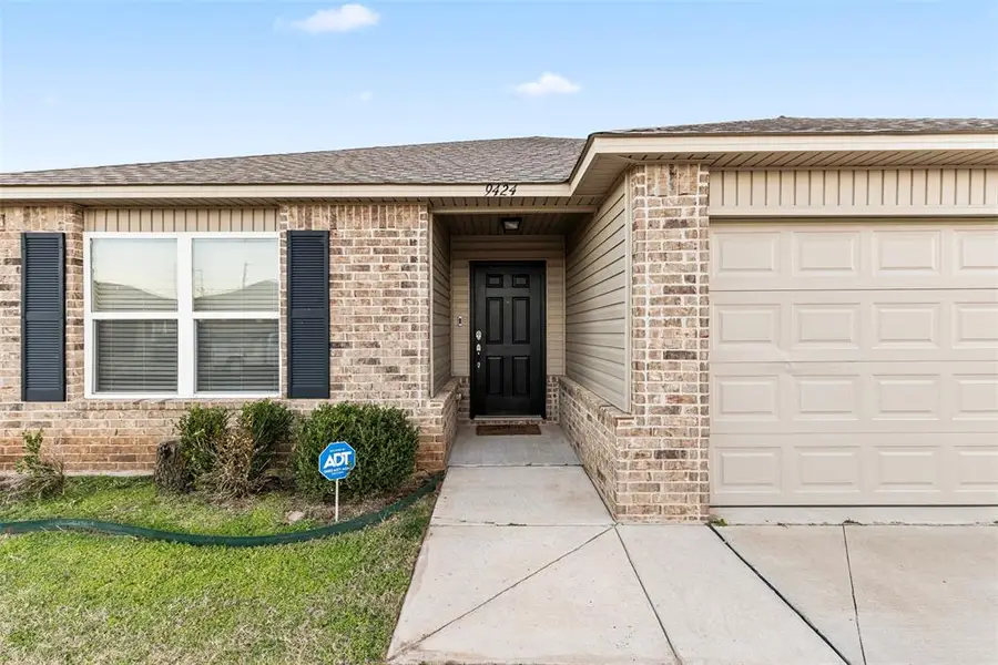 9424 NW 122nd Terrace, Yukon, OK 73099 - Image #3