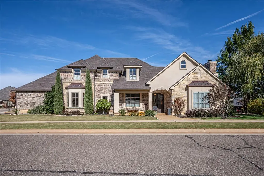 16608 Little Leaf Lane, Edmond, OK 73012 - Image #1