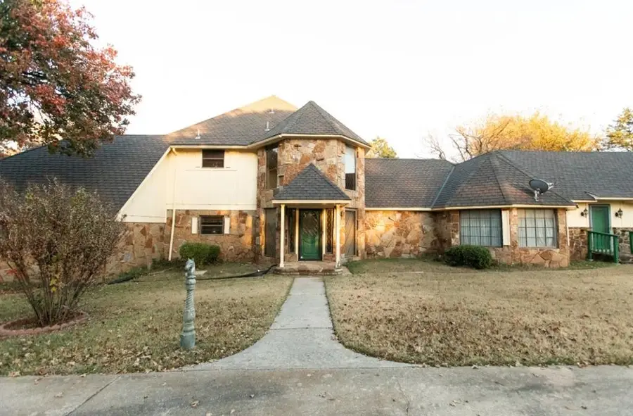 11512 Robinwood Lane, Oklahoma City, OK 73131 - Image #2
