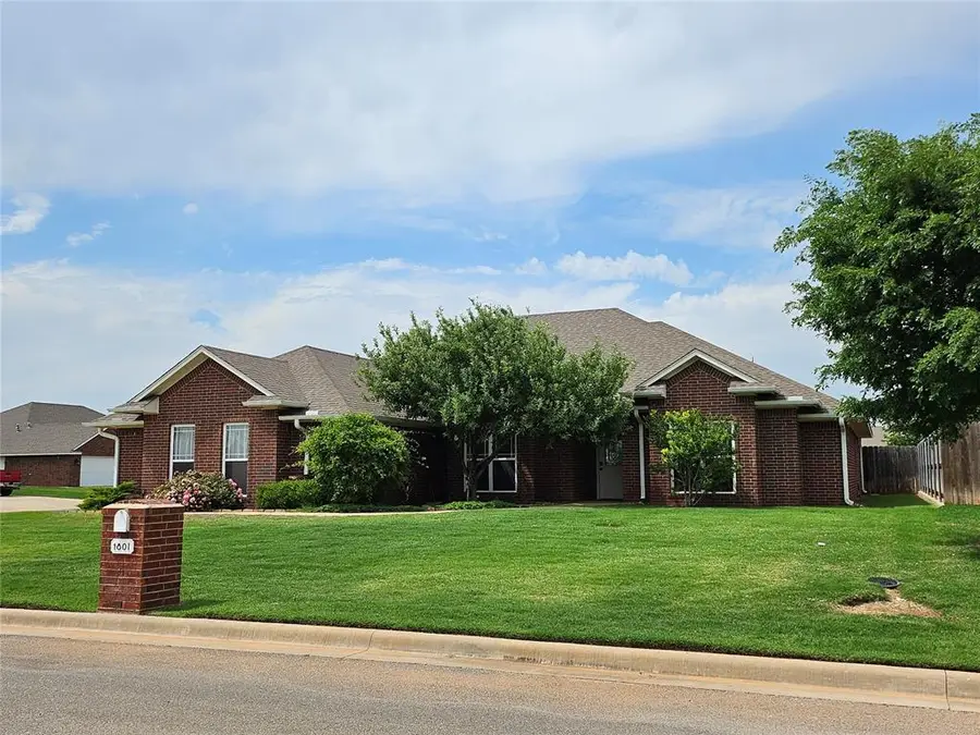 1801 Caribou Circle, Altus, OK 73521 - #2