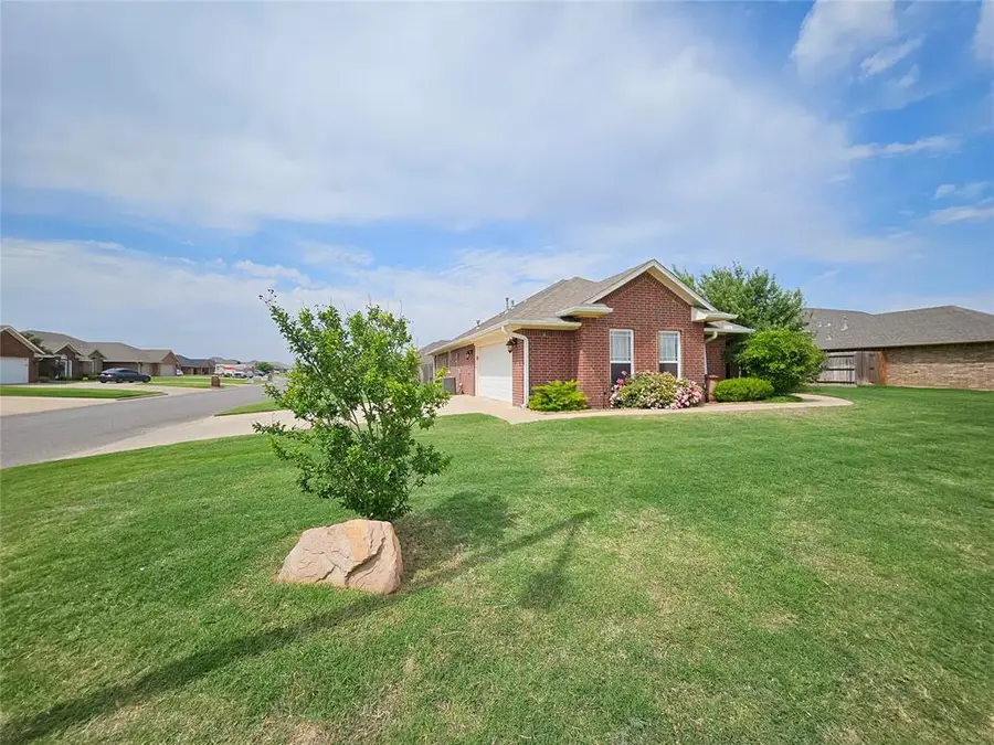 1801 Caribou Circle, Altus, OK 73521 - #3