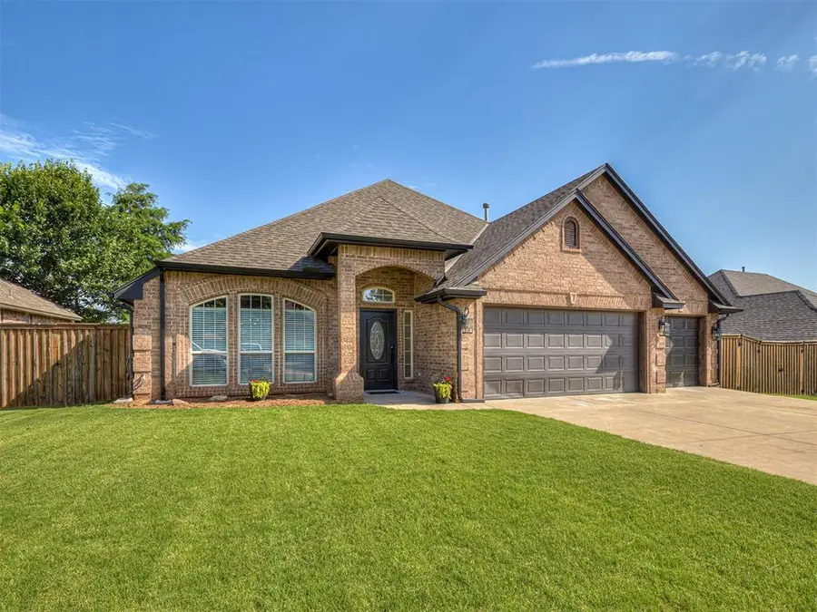 1806 Barrington Drive, Norman, OK 73071 - Image #2