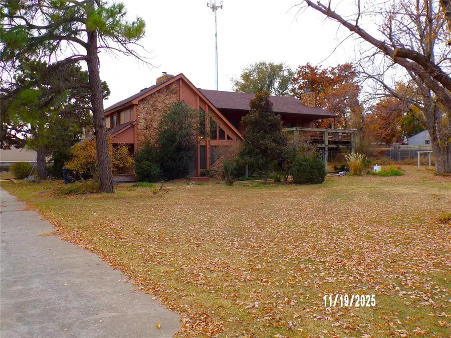 1115 N Holly Avenue, Oklahoma City, OK 73127 - Image #2