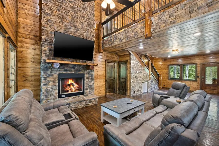 165 N Bear Hickory Trail, Broken Bow, OK 74728 - Image #3