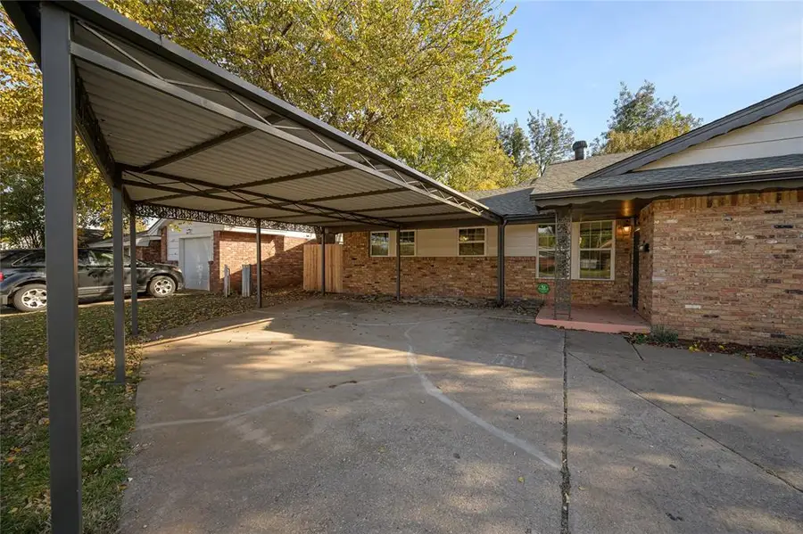 24 Philbrooke Drive, Oklahoma City, OK 73109 - Image #3