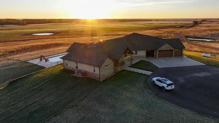 180000 N 2600 Road, Walters, OK 73572 - Image #3