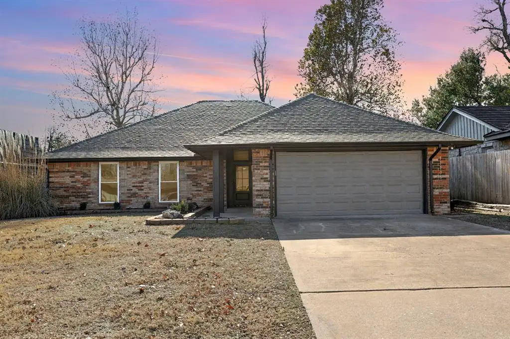 11108 NW 112th Street, Yukon, OK 73099 - Image #1
