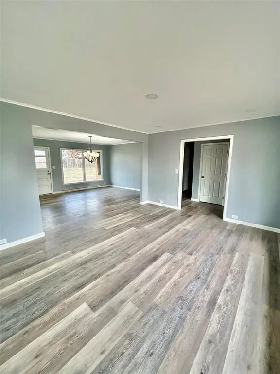 2906 W Broadway Avenue, Enid, OK 73703 - Image #2