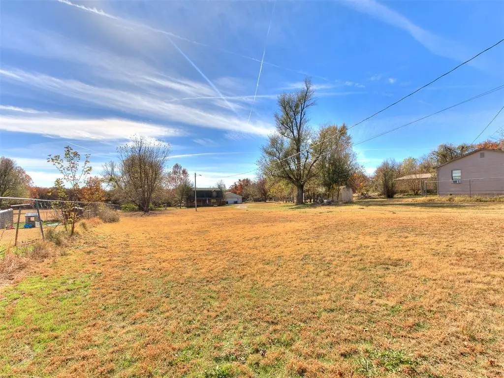 12694 Green Oak Drive, Choctaw, OK 73020 - Image #1