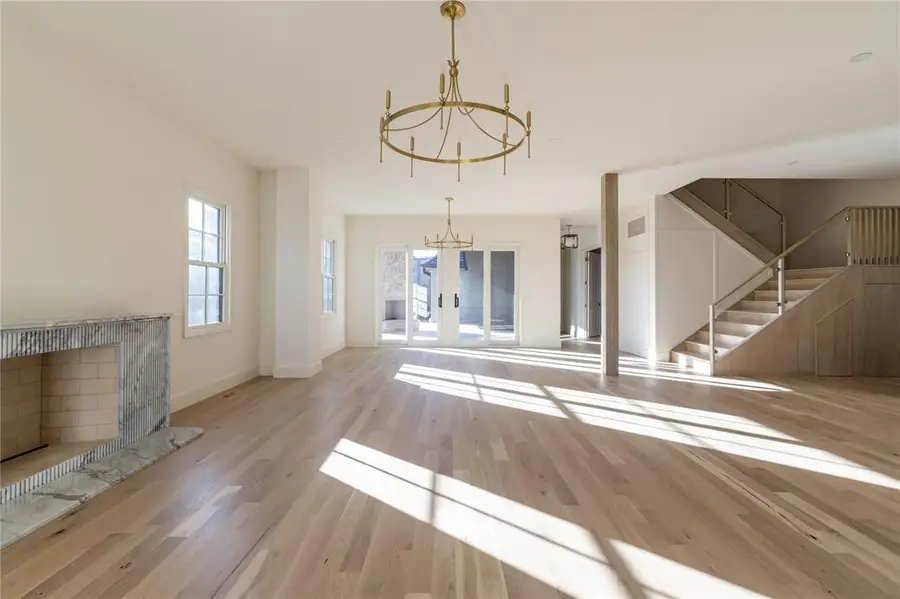 1108 Cumberland Court, Nichols Hills, OK 73116 - Image #2