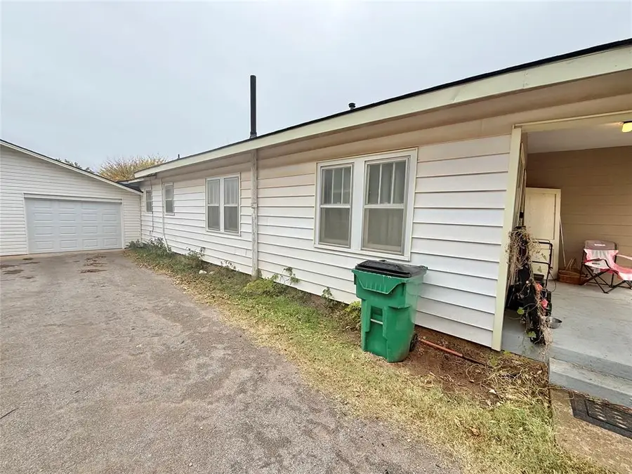 518 Pennsylvania Avenue, Mangum, OK 73554 - Image #2