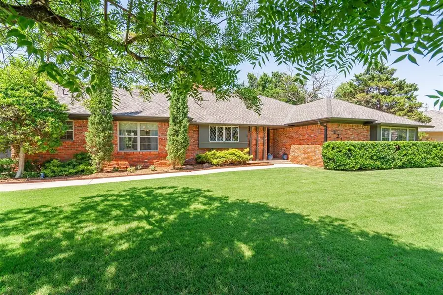 1219 Westchester Drive, Oklahoma City, OK 73114 - Image #2