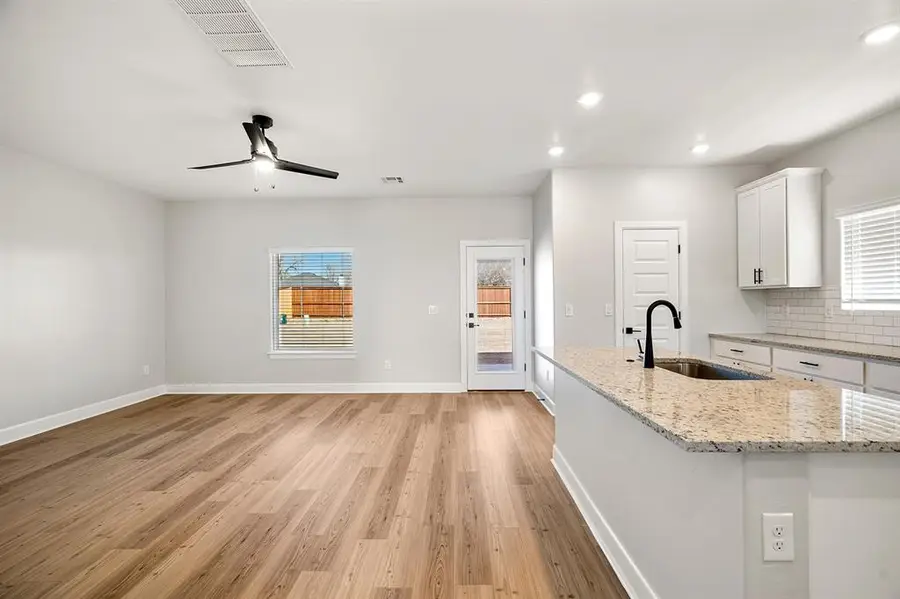 3108 Aidyn Court, Yukon, OK 73099 - Image #3