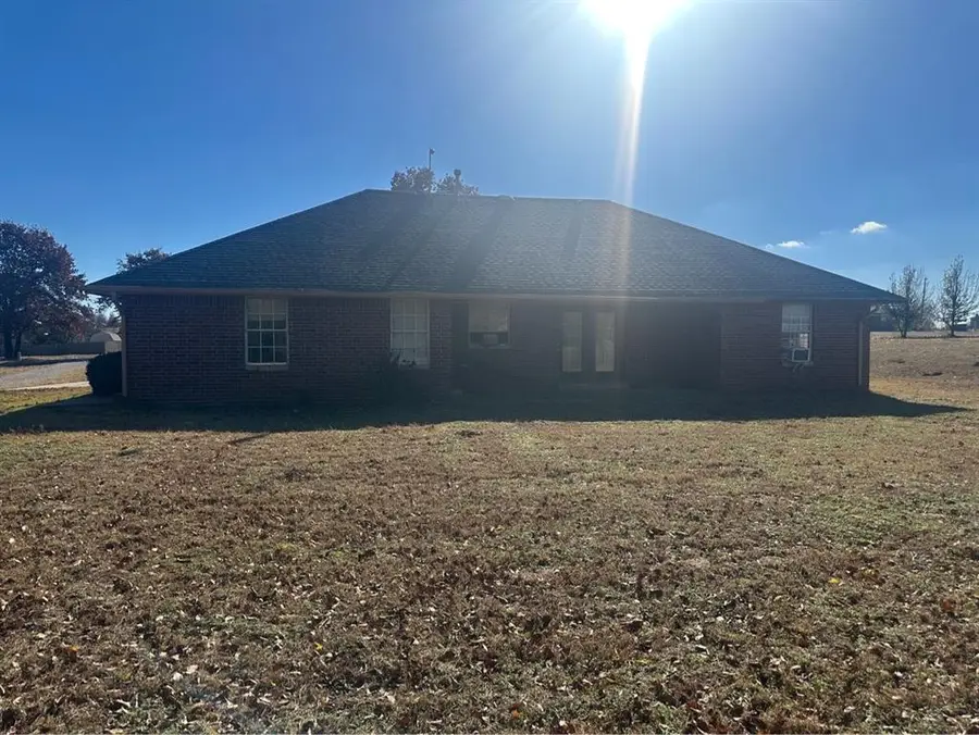 2380 Holden Lane, Blanchard, OK 73010 - Image #2