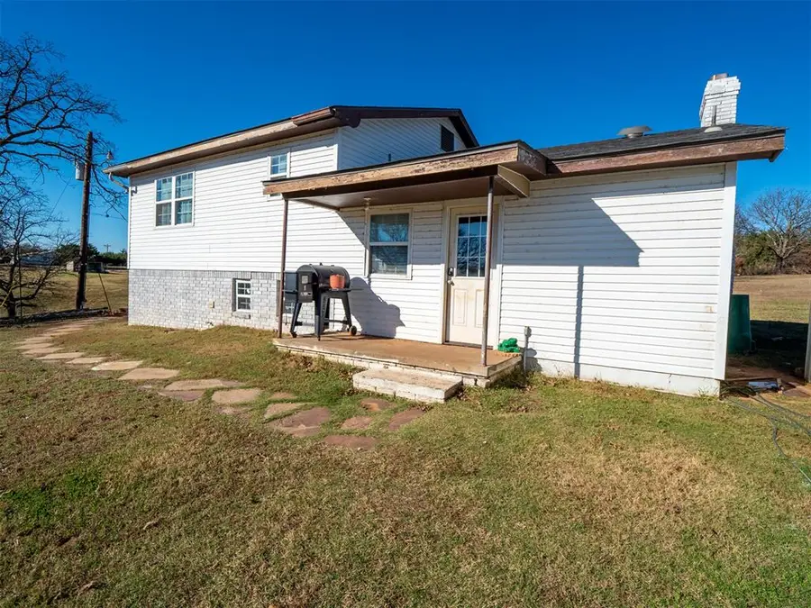 355807 E 1010 Road, Prague, OK 74864 - Image #3