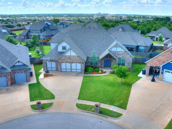 15900 Meadow Rue Lane, Edmond, OK 73013