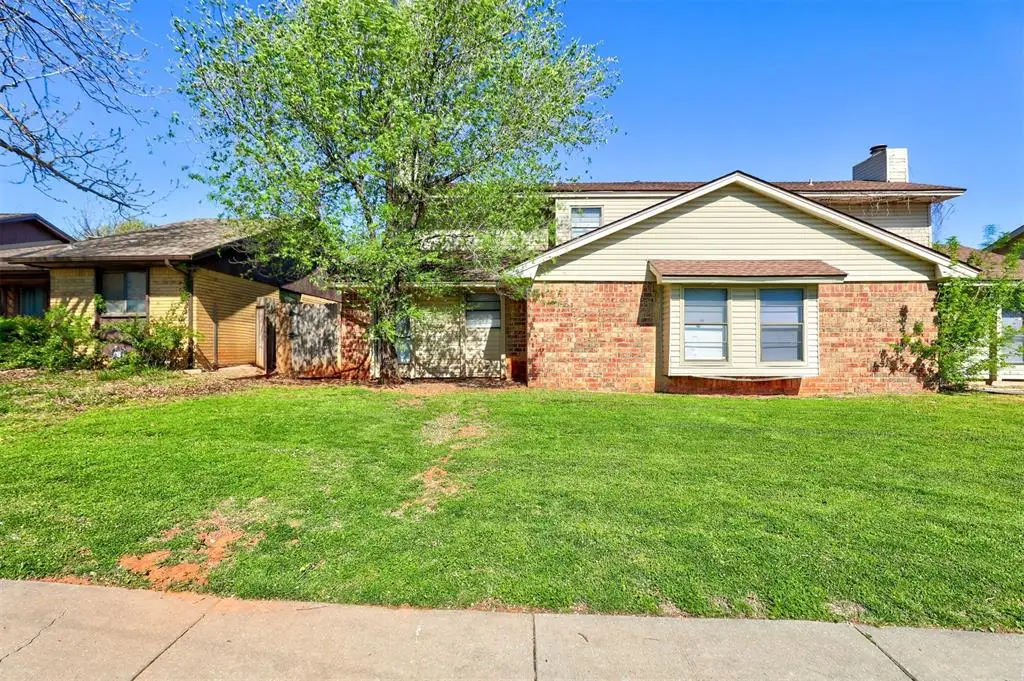 6713 Lyrewood Lane #2, Oklahoma City, OK 73132 - Image #1