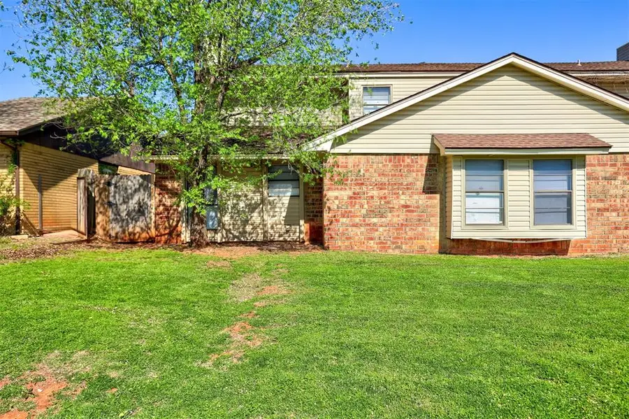 6713 Lyrewood Lane #2, Oklahoma City, OK 73132 - Image #2