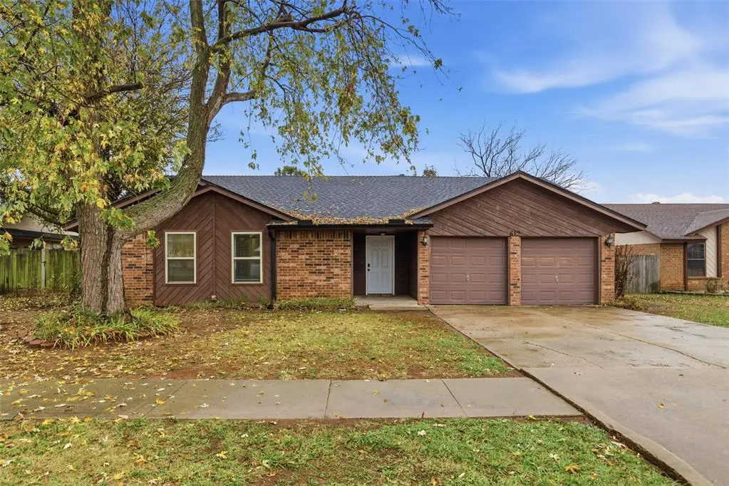 612 NE 14th Street, Moore, OK 73160 - Image #1