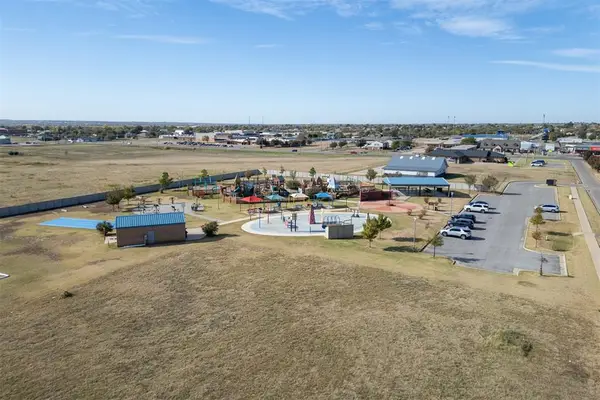 1201 Walnut Brook Road, Piedmont, OK 73078