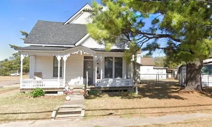222 W Highland Street, Shawnee, OK 74801 - Image #1