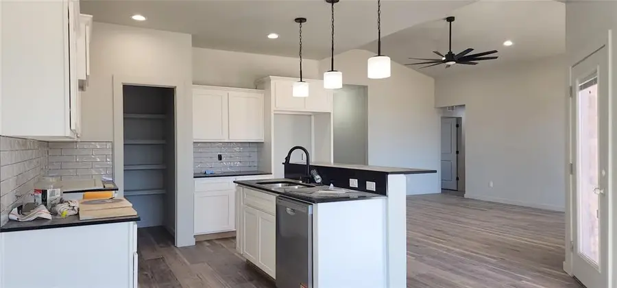 9800 NW 144th Street, Yukon, OK 73099 - Image #3