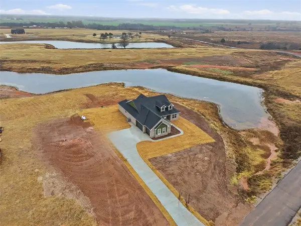 975 Hadley Lane, Tuttle, OK 73089