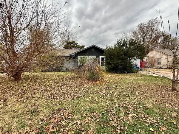 1715 18th Street, Woodward, OK 73801