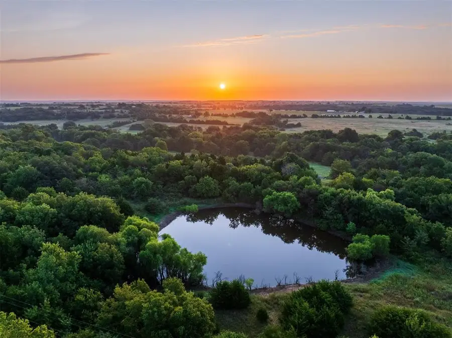 24609 E Lakeview Road, Yale, OK 74085 - Image #2